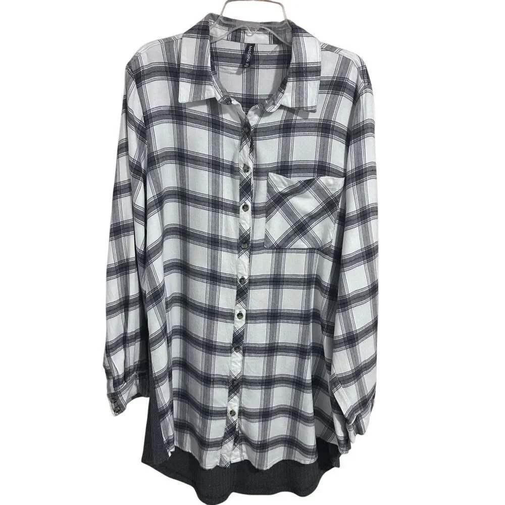 Massini Women’s Gray White Button Down Flannel Waffle Knit Back Size 1X
